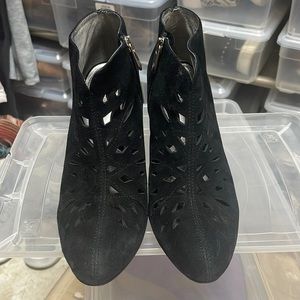 Adrienne Vittadini Black Shoe Bootie